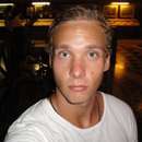 Sexy Gay Man Seeking Discreet Hookups and Kinky Fun